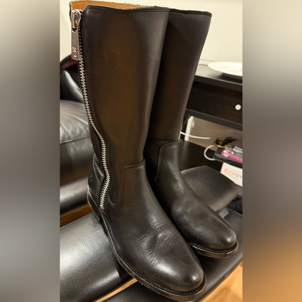 FRYE Madison Heavy Zip Tall boot in black

Worn once, Great quality, almost new.